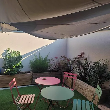 Espace Privee ,salle Bain Toilettes Chez L Habitants Kwatera prywatna Valence (Drome)
